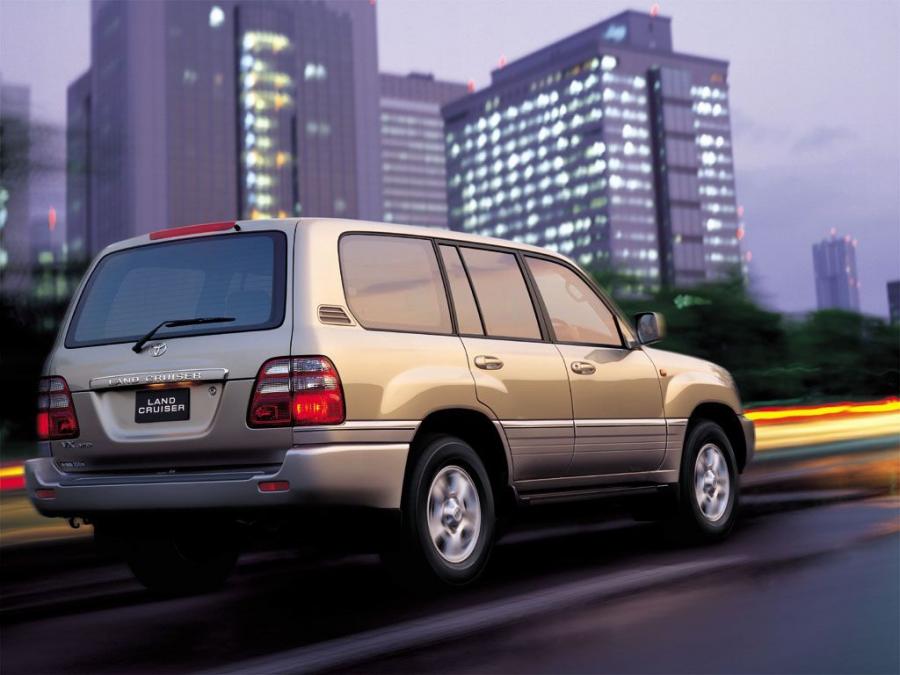  Toyota Land Cruiser 100 Van VX 2002 года  (JP) (фото 5 из 5)
